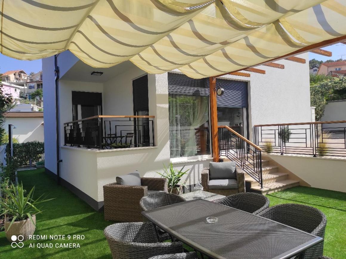 Villa Borna B20 Trogir Exteriör bild